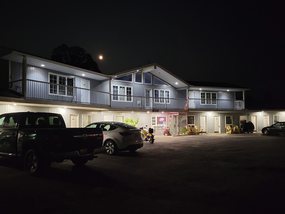 Regency Inn & Suites