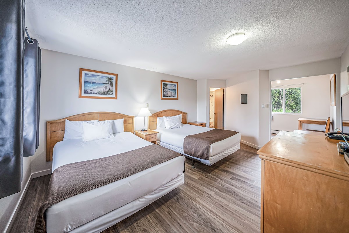 Bluebird Motel photo 2