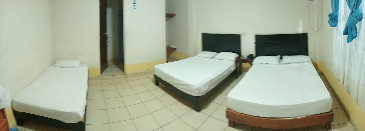 Hotel La Cabaña