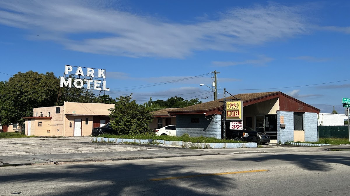 Park Motel