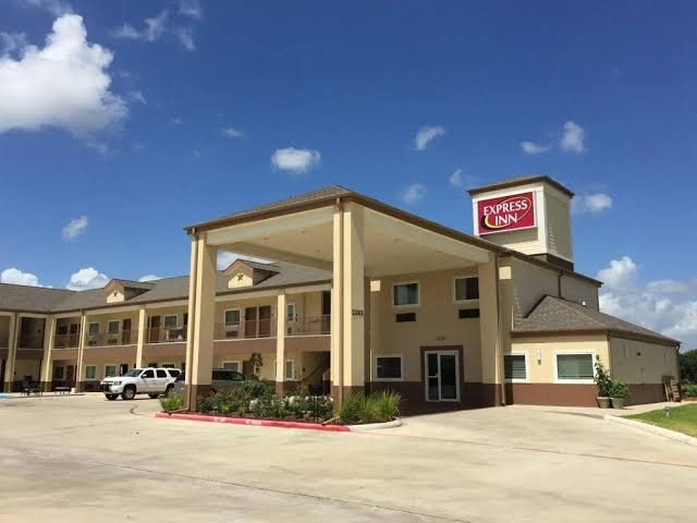 EXPRESS INN