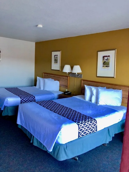 Hill Country Inn