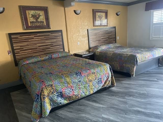 Economy Inn photo 3