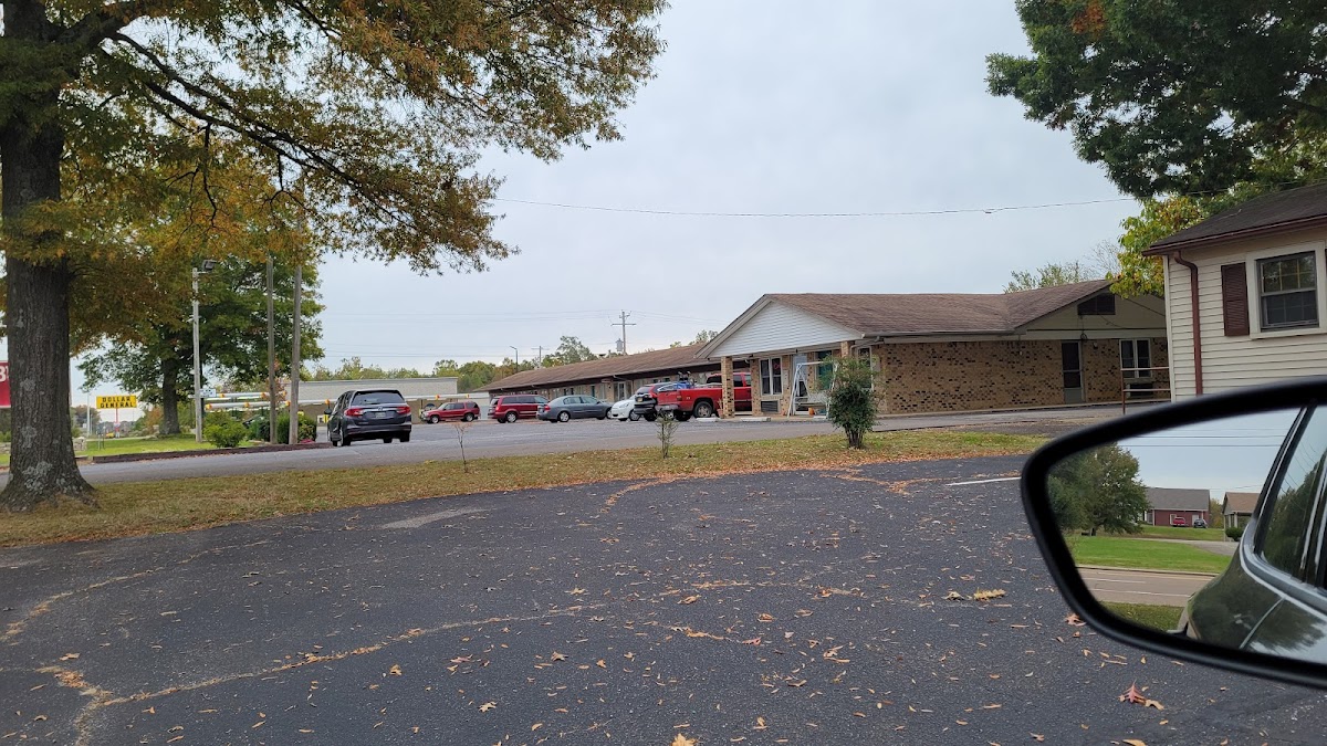 BUDGET INN photo 3