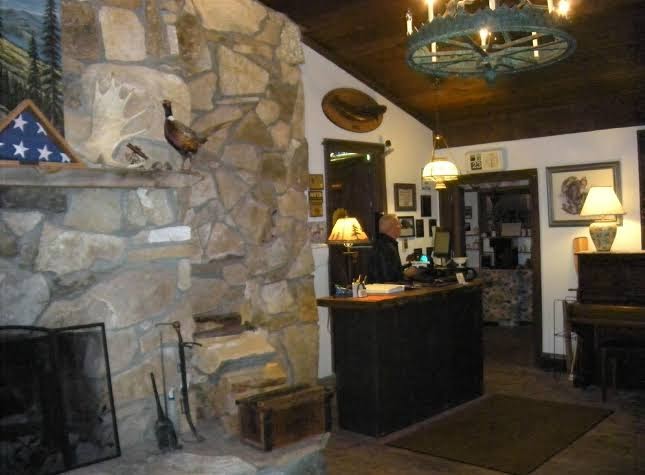 Bunkhouse Motel photo 3