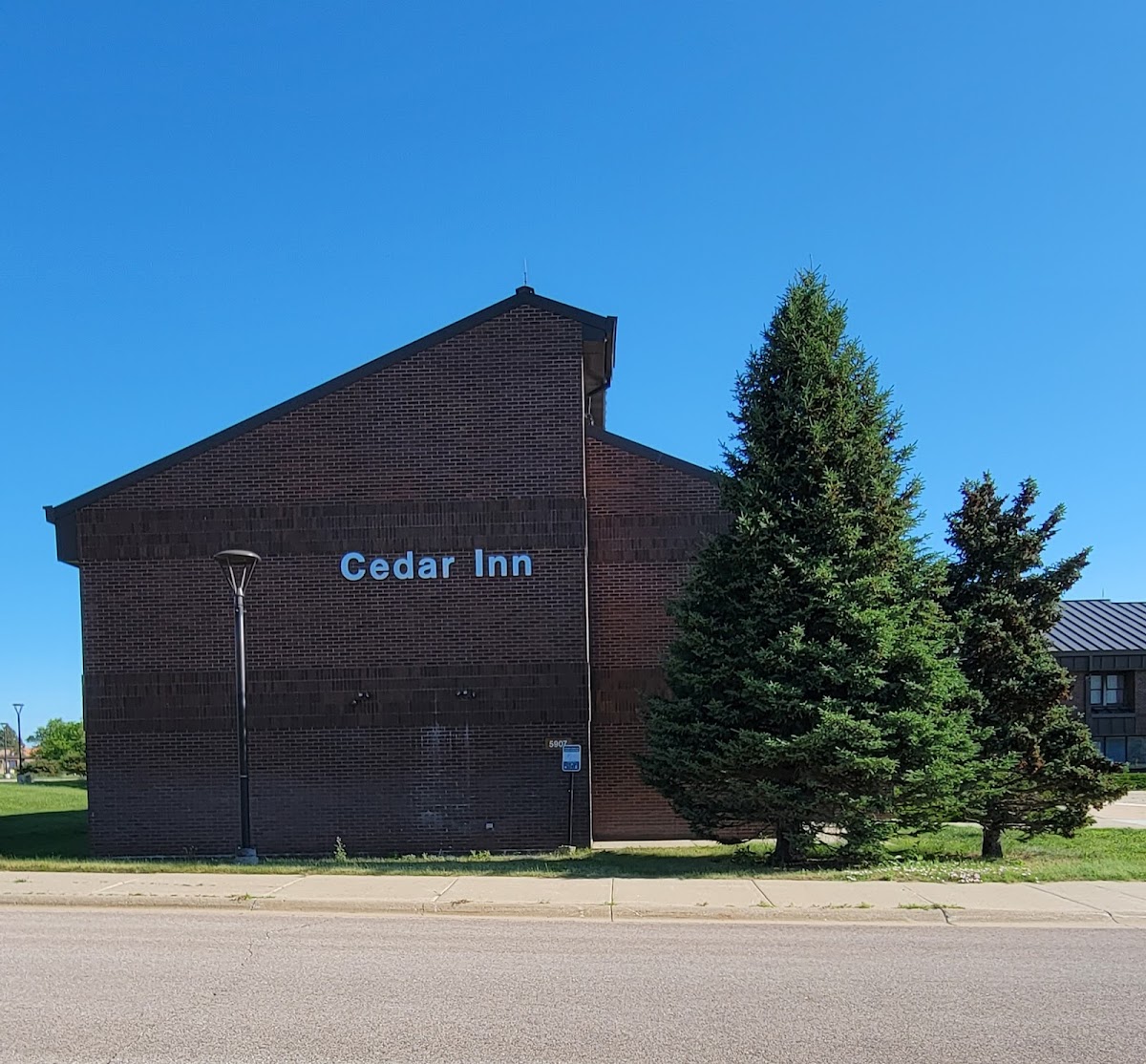 Cedar Lodge