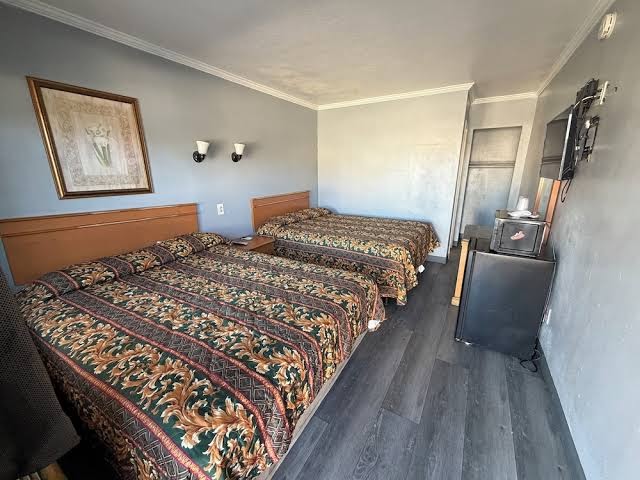 Harbor Inn photo 3