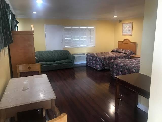 Economy Inn