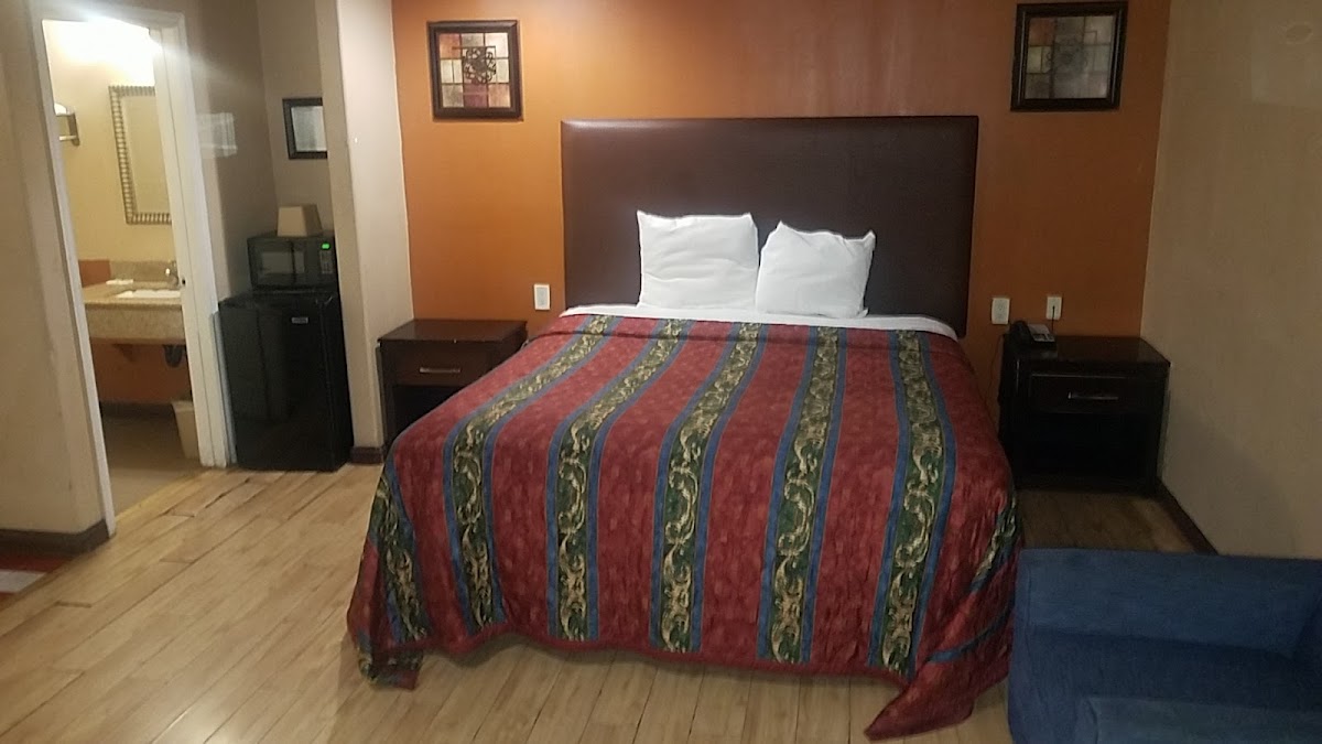 Rocky Inn Motel photo 2