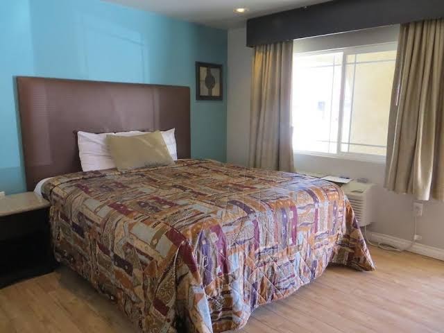 Rocky Inn Motel photo 3