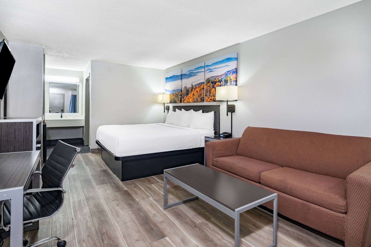 Days Inn by Wyndham Hamilton photo 2