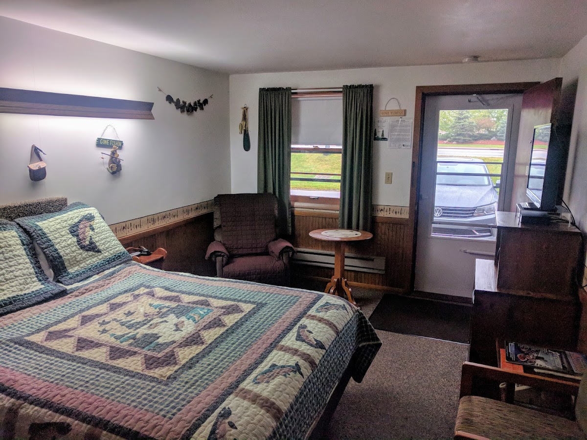 Skylark Motel photo 2