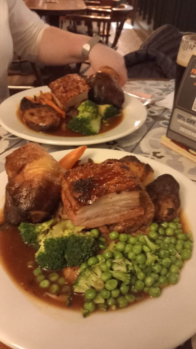 Kings Head Hotel photo 2