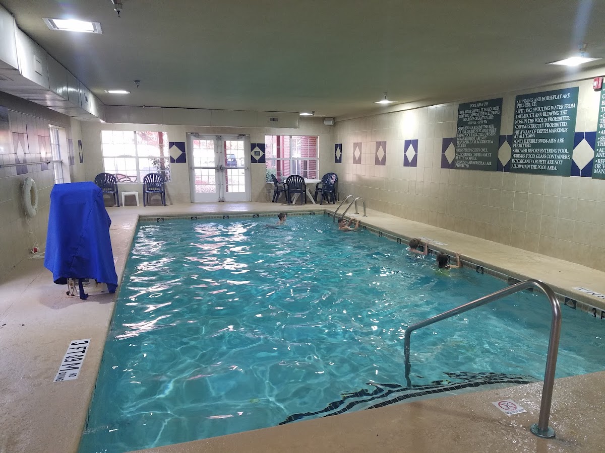 Comfort Inn & Suites photo 3