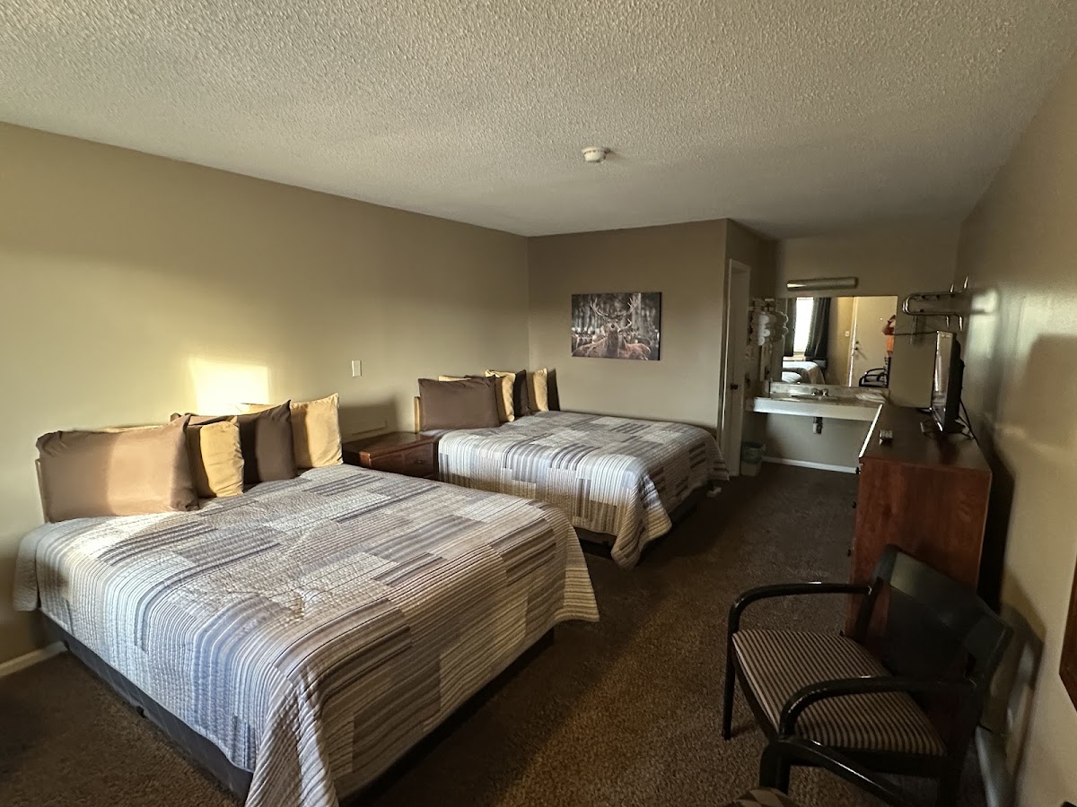 Apache Motel photo 2