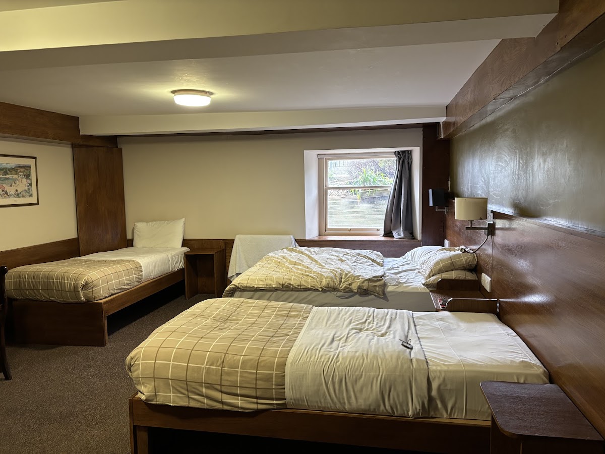 Adelphi Hotel photo 2