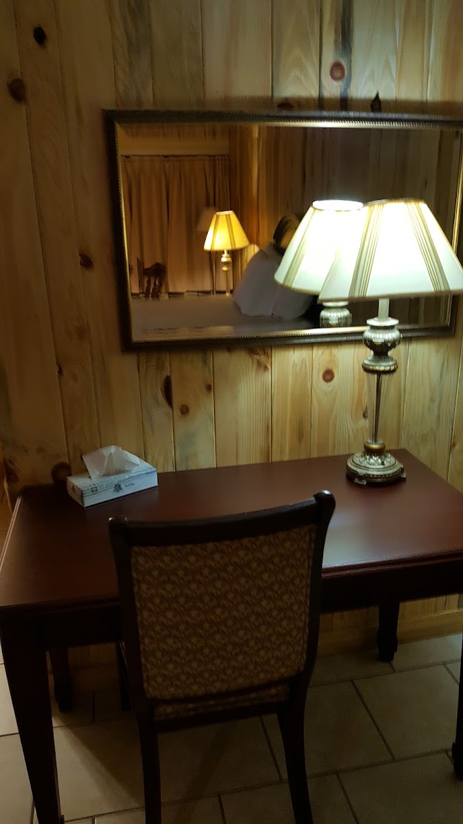 Riverside Inn photo 3