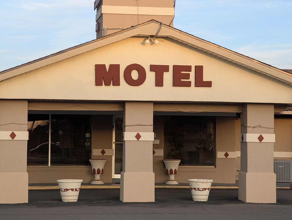 Flamingo Inn