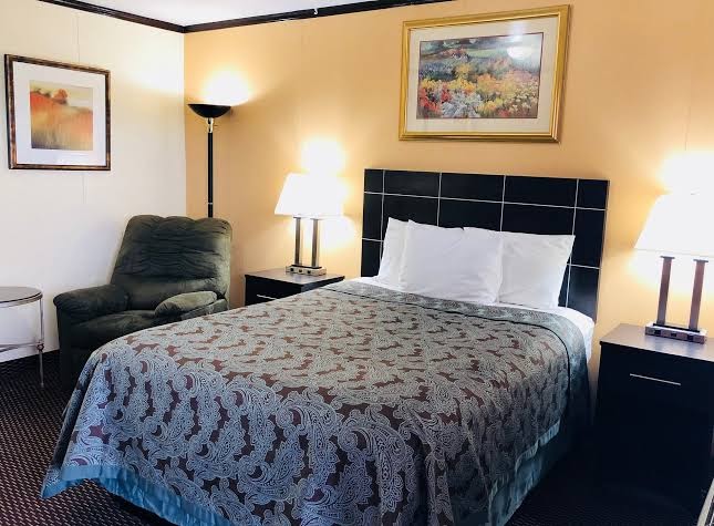 Flamingo Inn photo 2