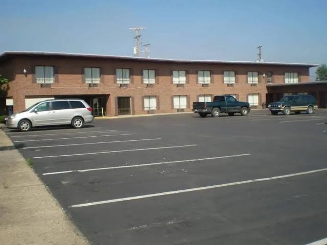 Executive Inn photo 3
