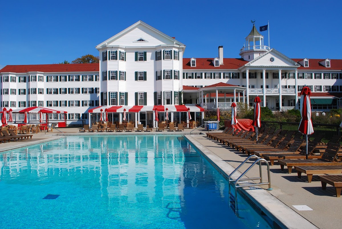 The Colony Hotel