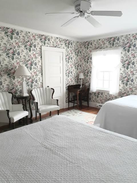 The Colony Hotel photo 2