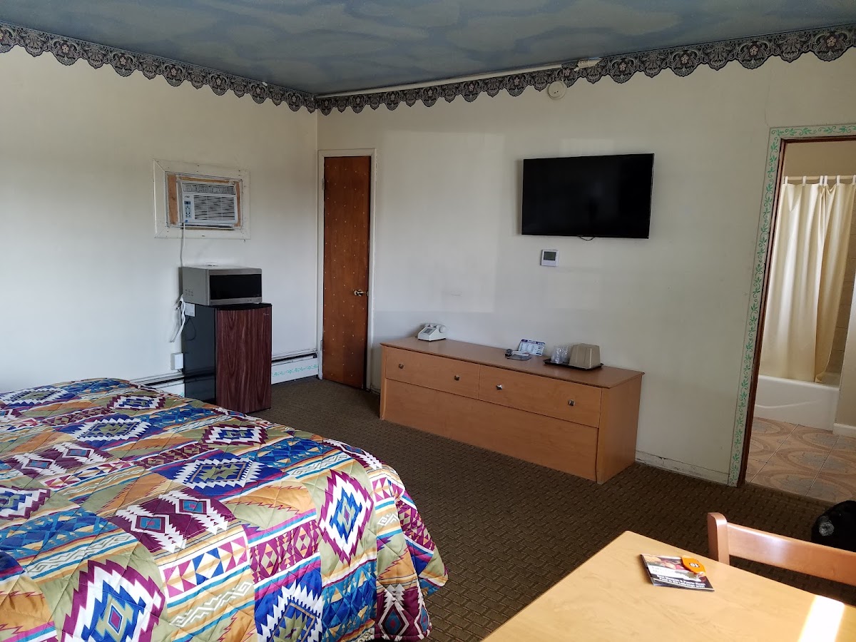 Skyline Motel photo 3