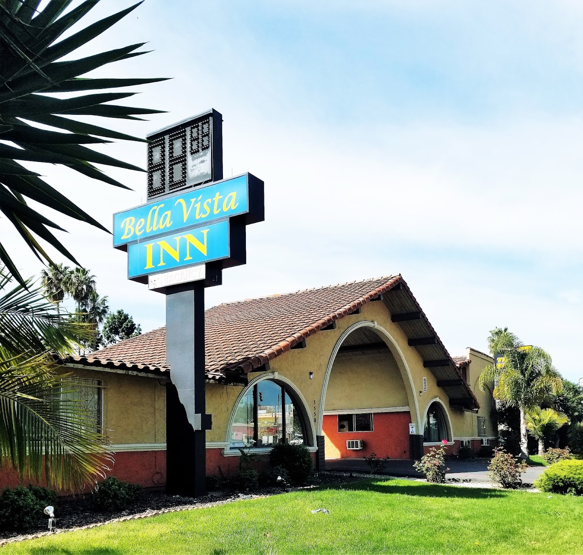 Bella Vista Inn