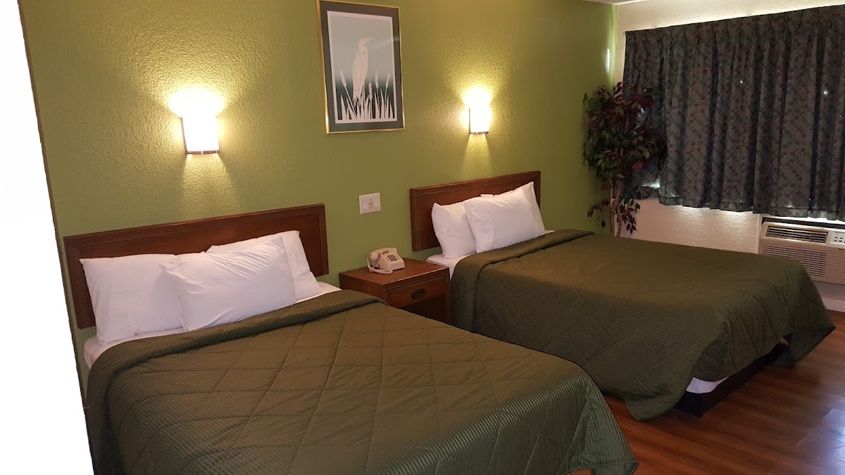 Royal Inn photo 2