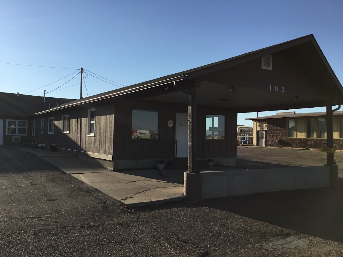 Travelers Inn