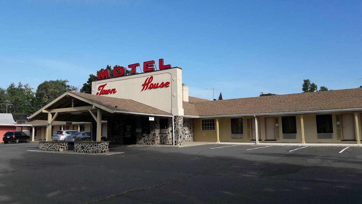 Town House Motel