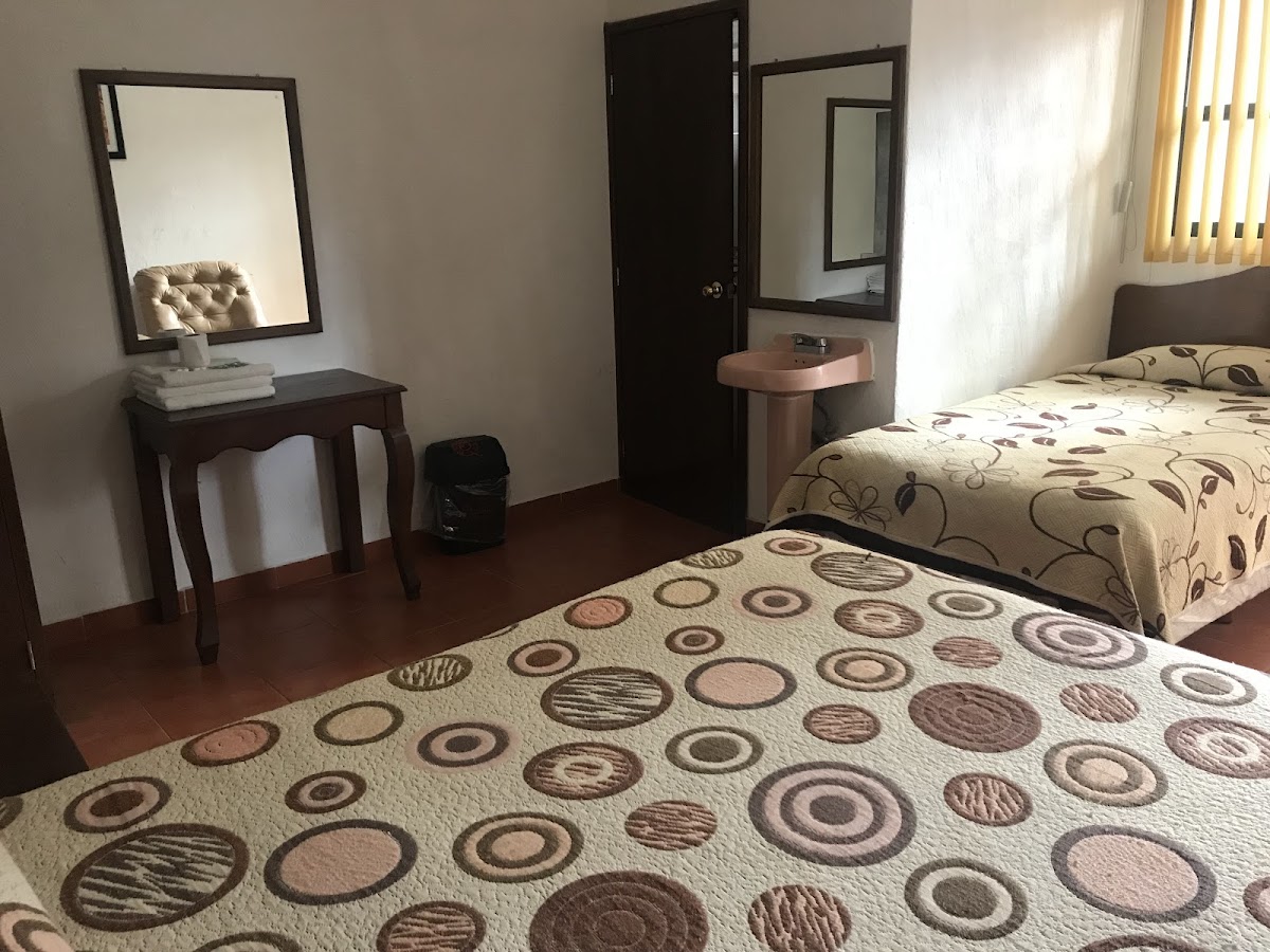 Hotel Quinto Sol photo 2