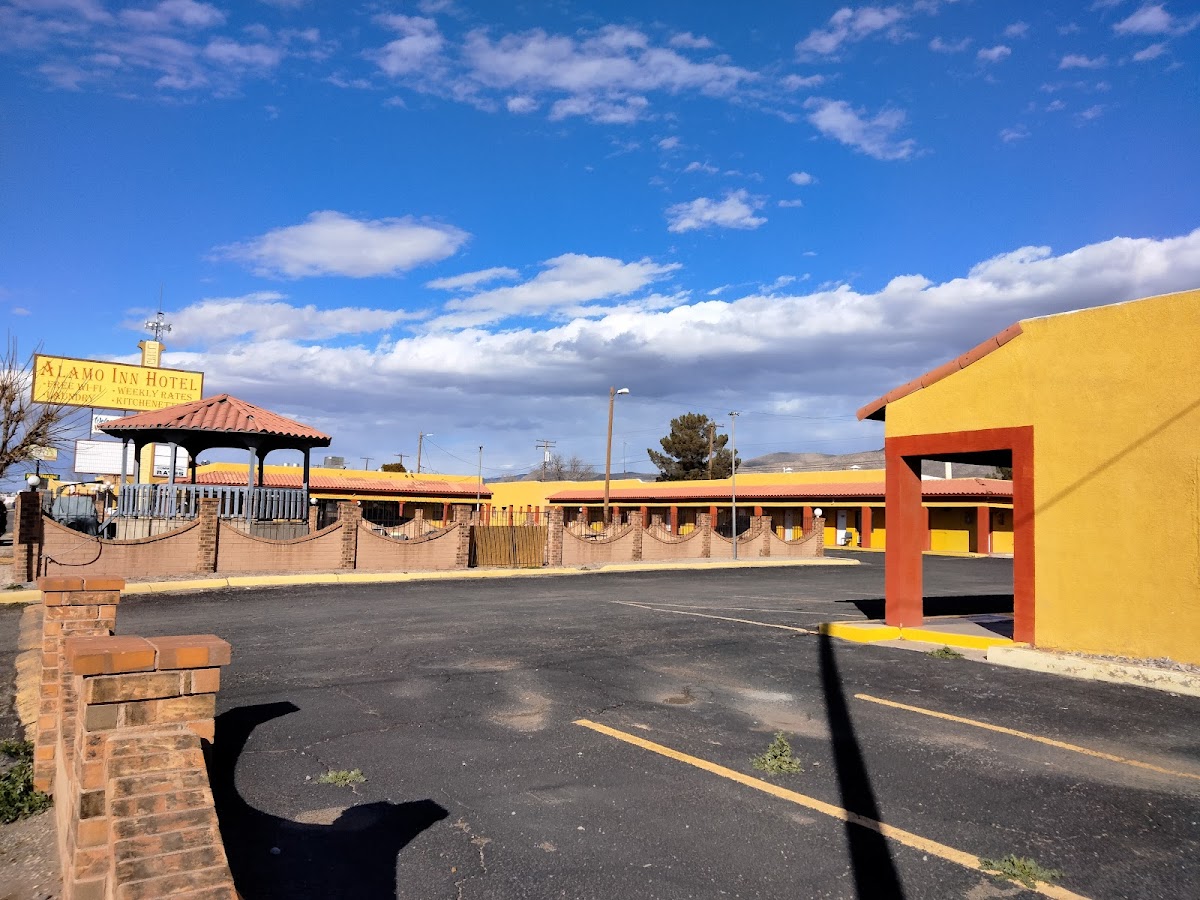 Alamo Inn