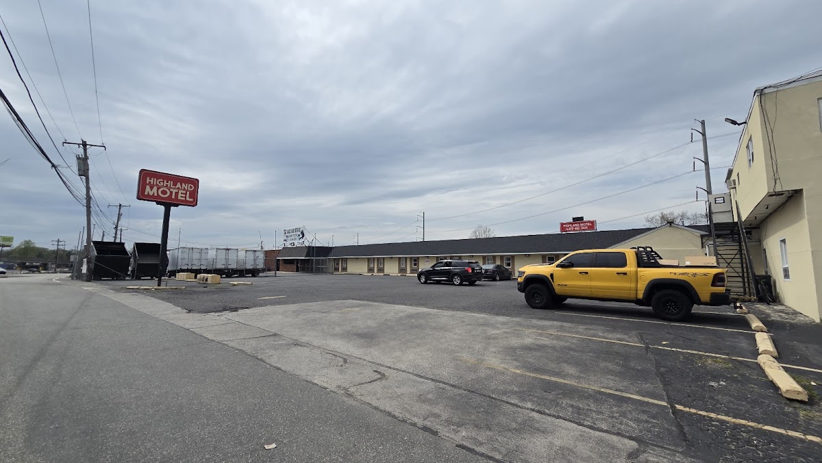 Highland Motel photo 2