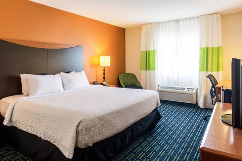 Fairfield by Marriott Inn & Suites Canton photo 2