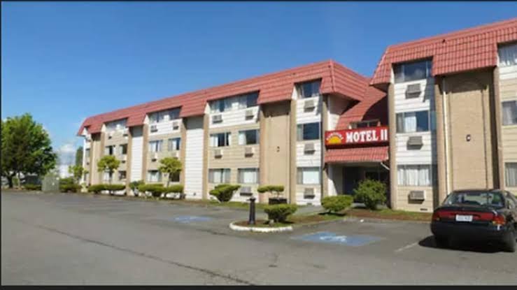 Sunshine Motel