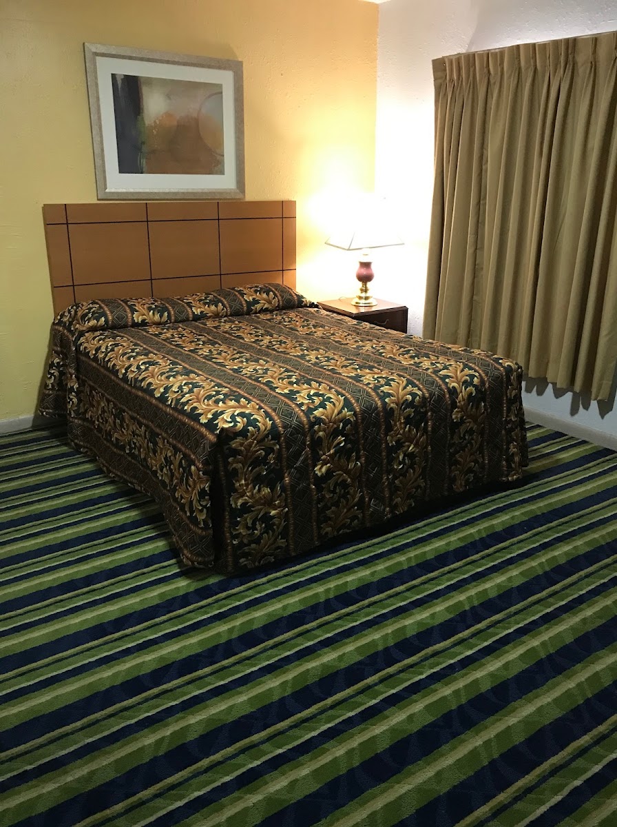 Frontier Motel photo 2