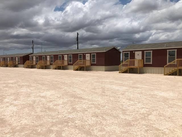 Monahans Country Inn