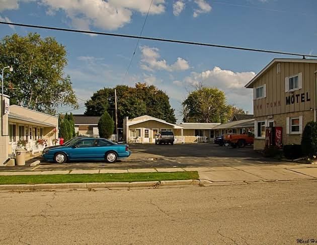 Inn Town Motel