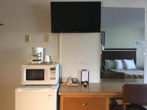 Inn Town Motel photo 3