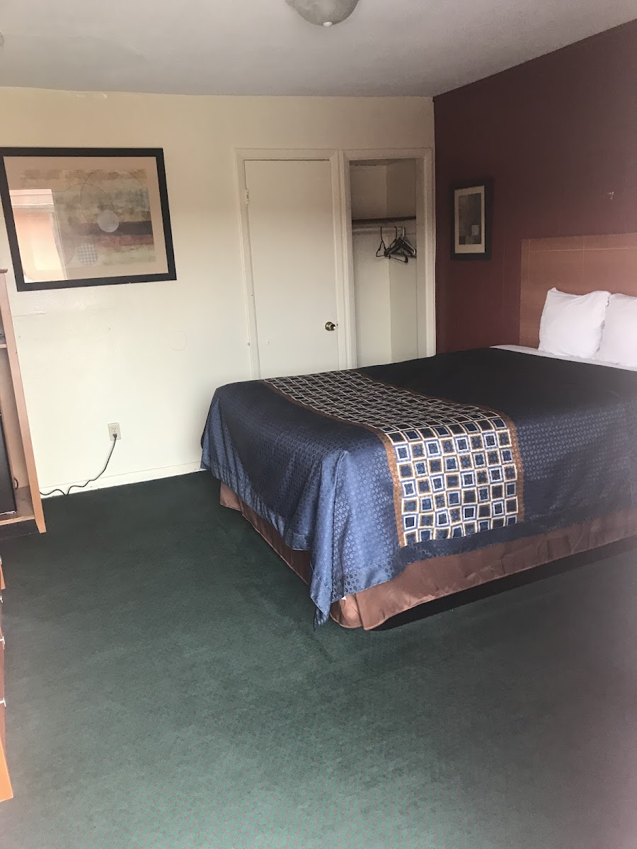 La Fonda Motel photo 2