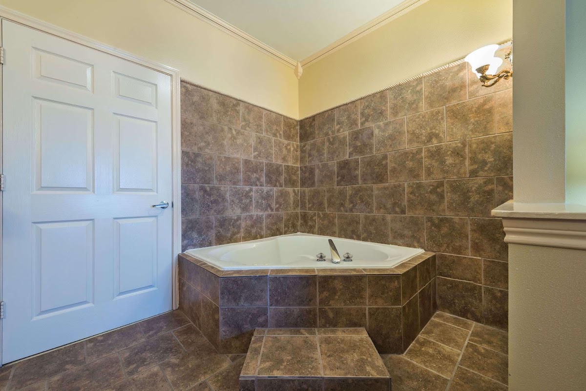 Super 8 by Wyndham Greenville photo 3