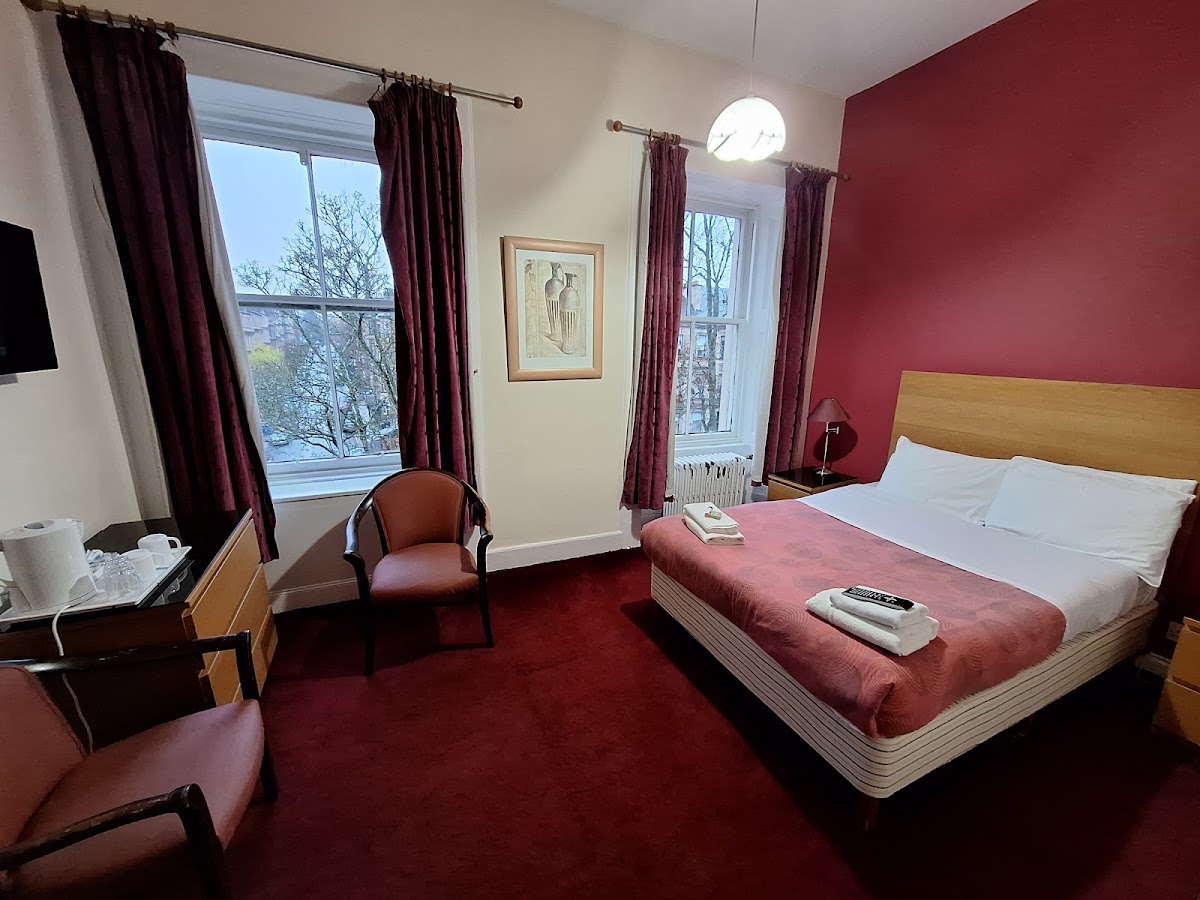 The Clifton Hotel photo 2