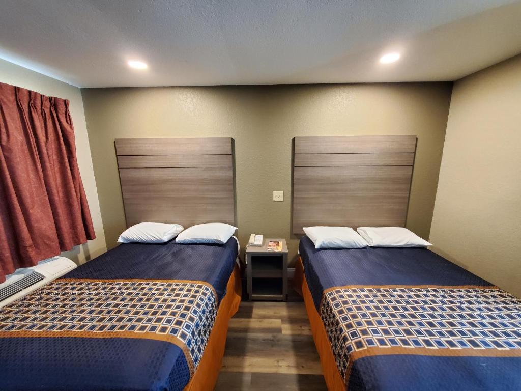 River Inn Motel photo 2