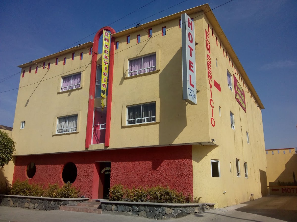 Hotel Zafiro