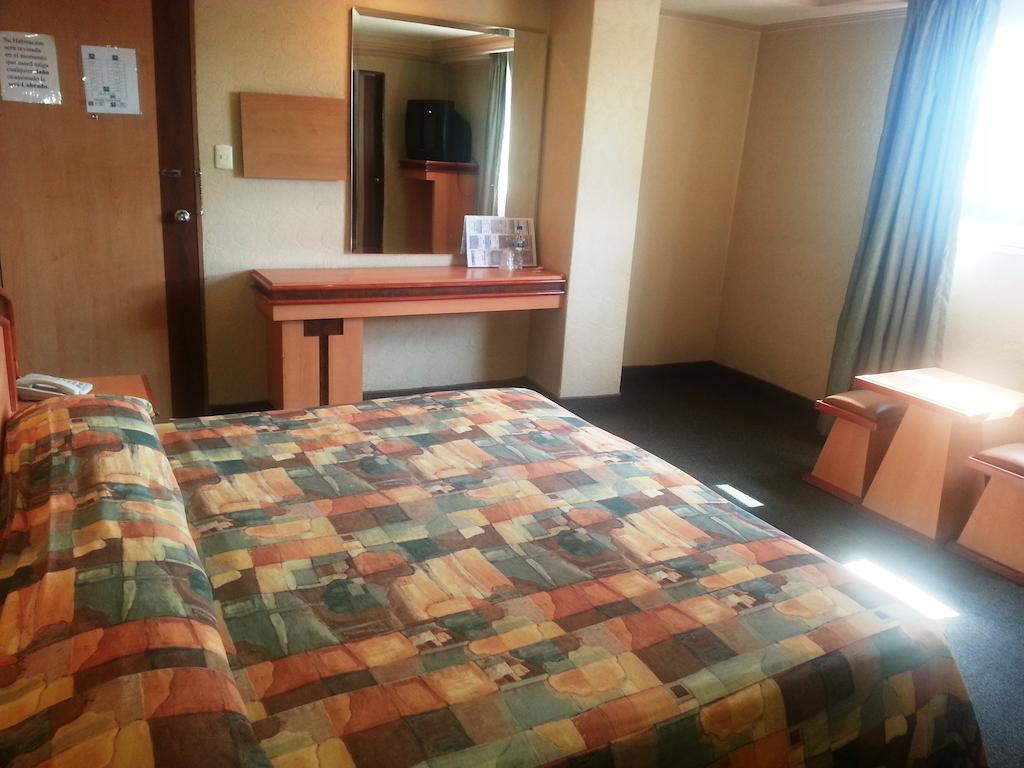 Hotel Zafiro photo 2