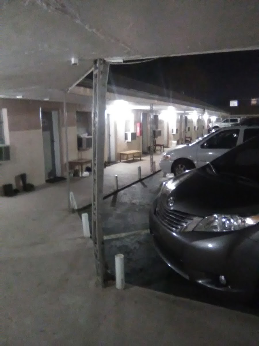 Budget Motel photo 2