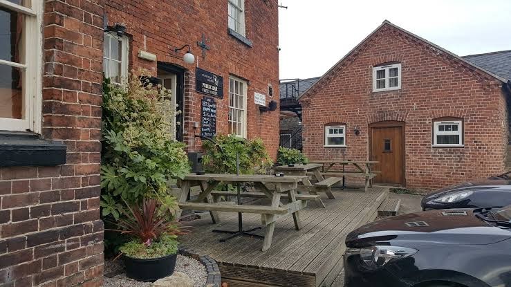 The Lion Hotel
