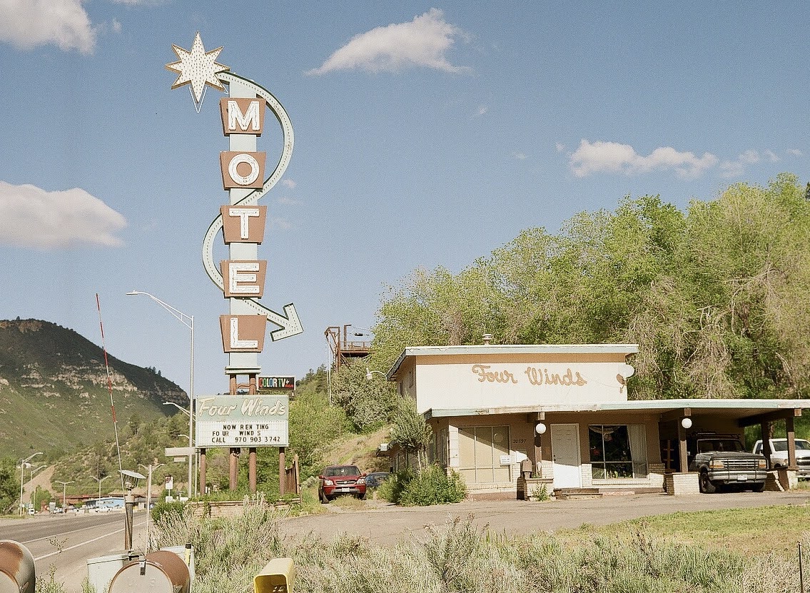 Four Winds Motel photo 2