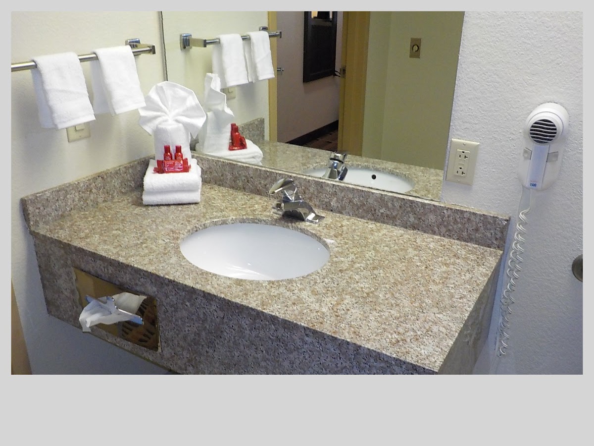 Wingate By WYNDHAM photo 3